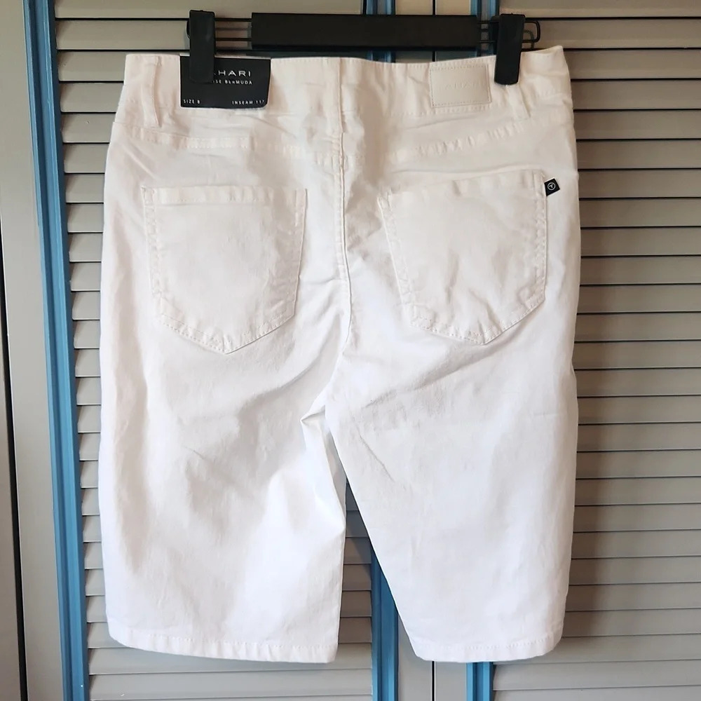 Tahari White Abigail Bermuda Shorts - Picture 8 of 13